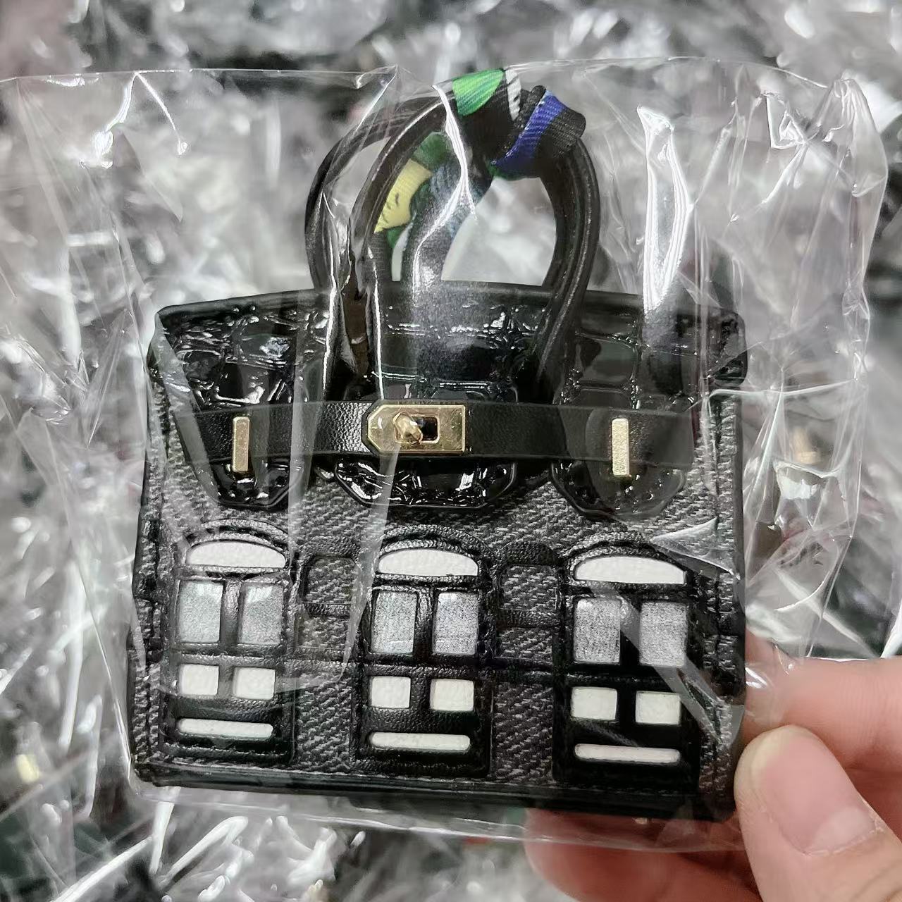 Small house bag mini window pendant headphone bag lipstick car key backpack backpack decoration eprolo