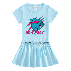 Children's short sleeved dress with half sleeves