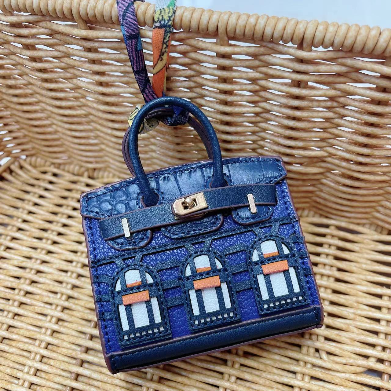 Small house bag mini window pendant headphone bag lipstick car key backpack backpack decoration eprolo