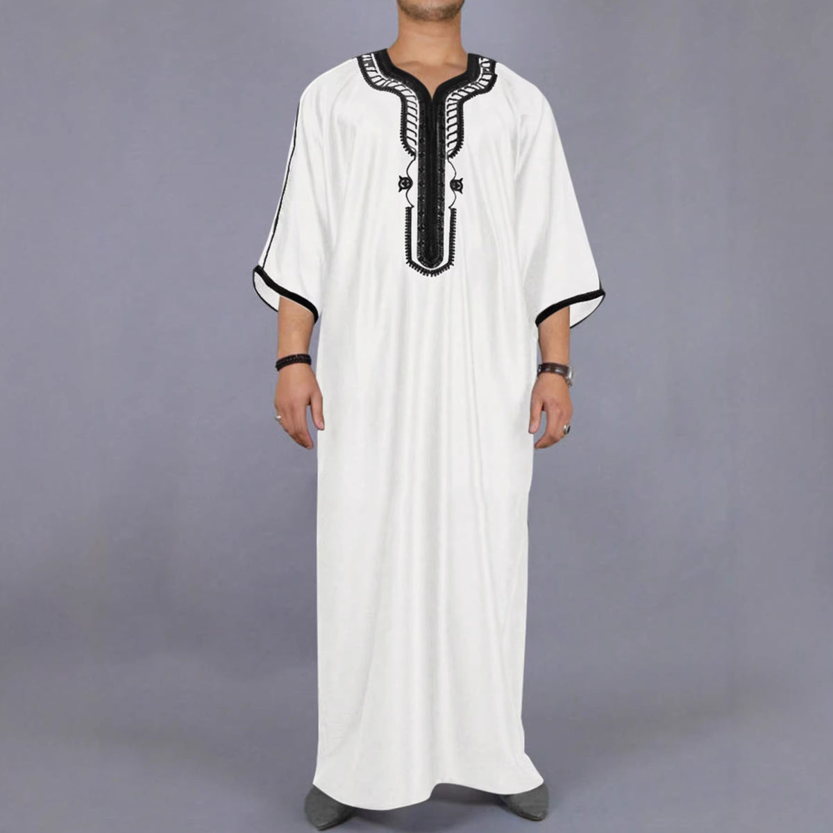 Men's clothing short sleeved embroidered V-neck loose men's robe eprolo