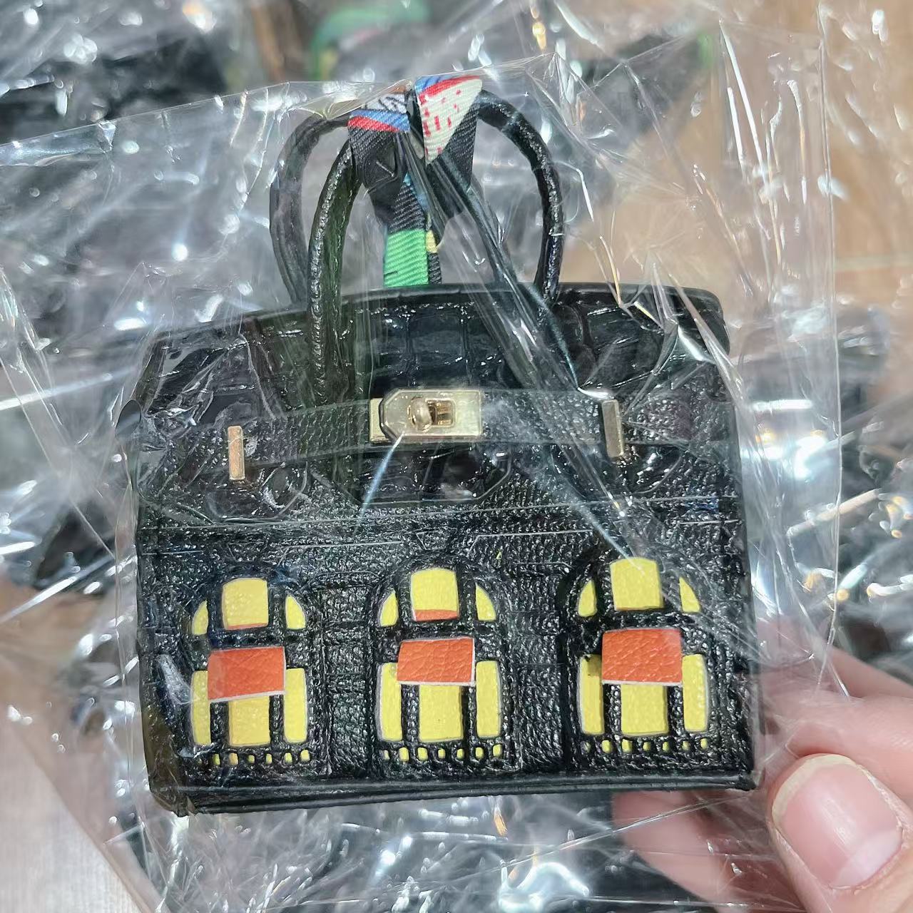 Small house bag mini window pendant headphone bag lipstick car key backpack backpack decoration eprolo