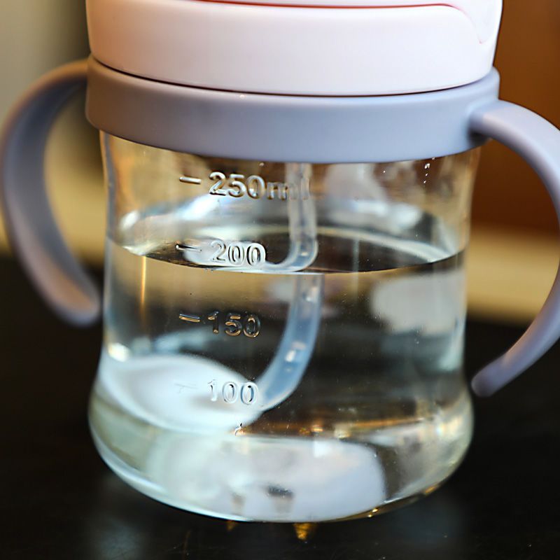 Drinking Cup with Straw, Anti-Choking Handle, Water Bottle, Unbreakable and Leak-Proof, Learning Drinking Cup