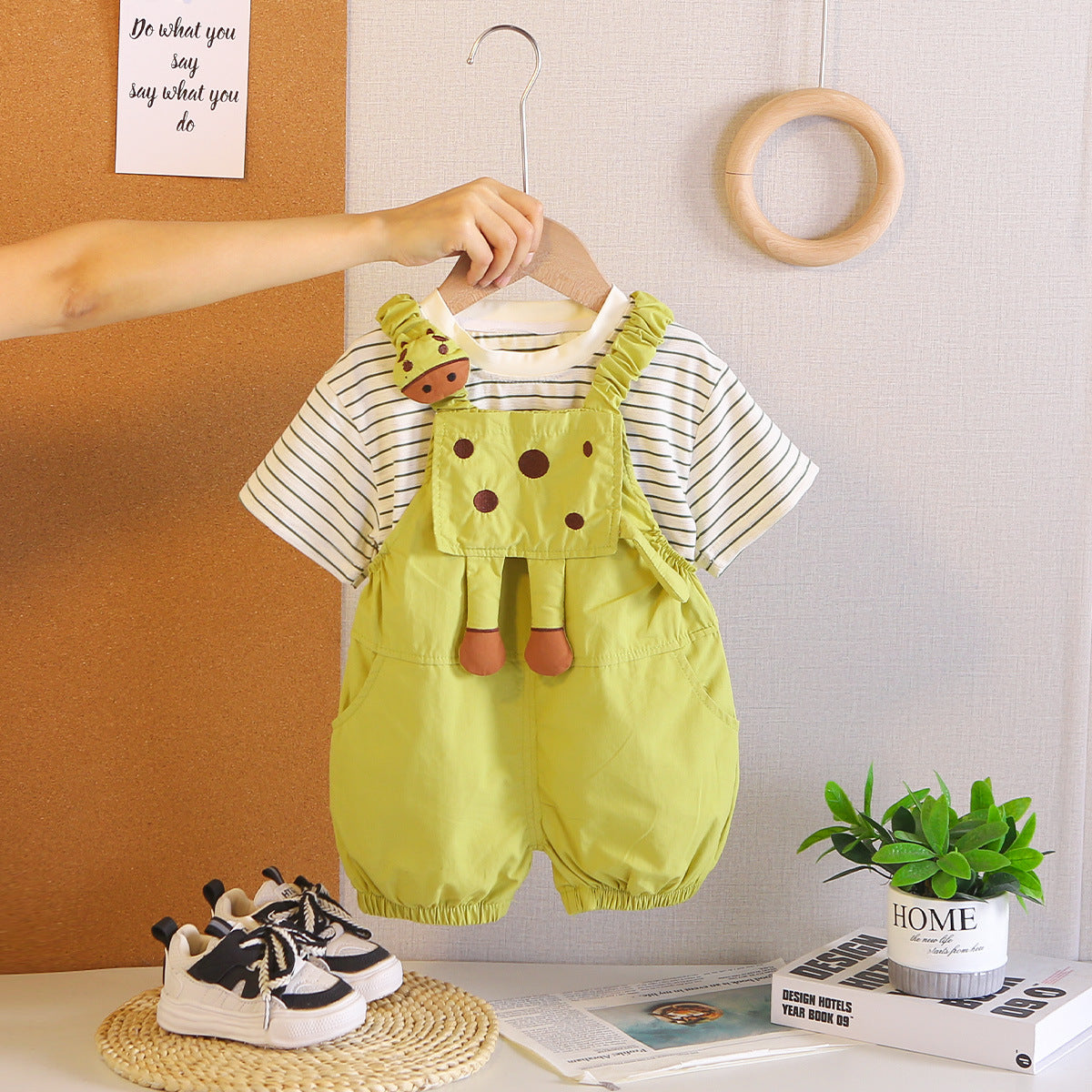 Children's cartoon short sleeved overalls baby summer thin two-piece set eprolo