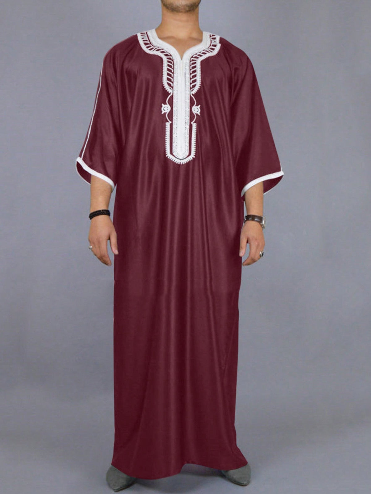 Men's clothing short sleeved embroidered V-neck loose men's robe eprolo