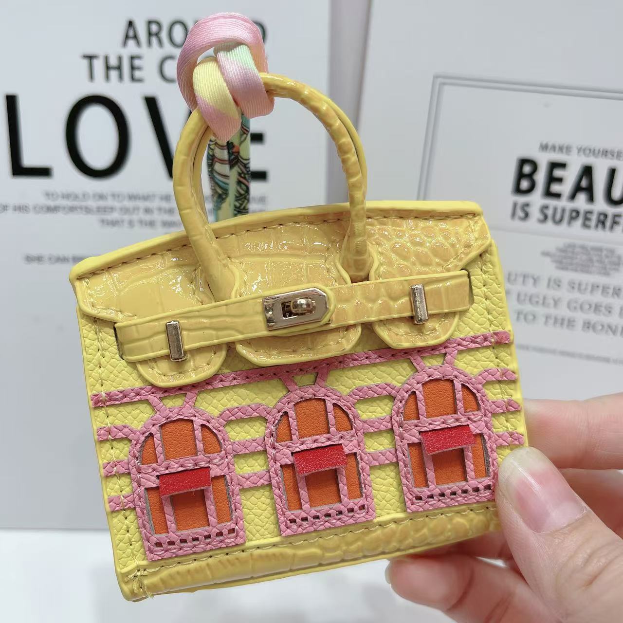 Small house bag mini window pendant headphone bag lipstick car key backpack backpack decoration eprolo