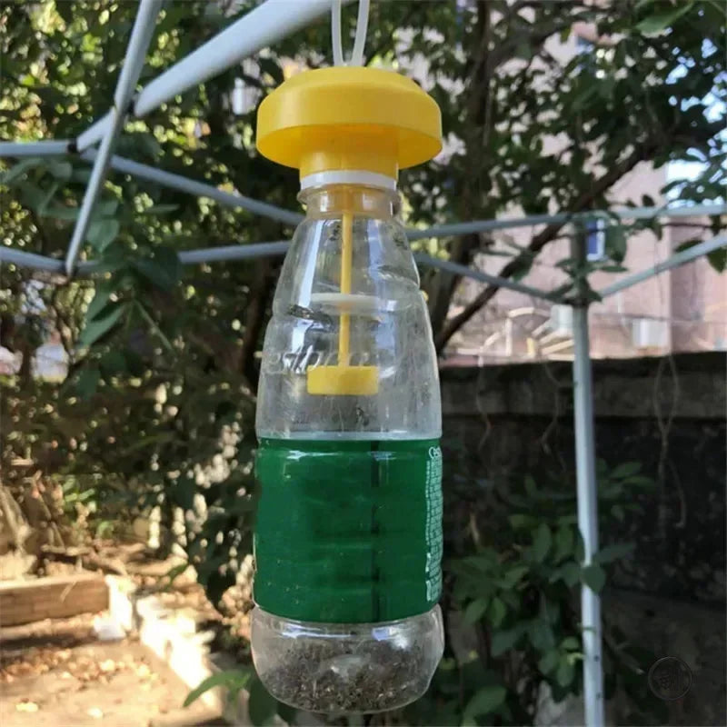 2PCS Fruit Killer Plastic Yellow Drosophila Trap Fly Catcher Pest Insect Control For Home Farm 6*6*2Cm