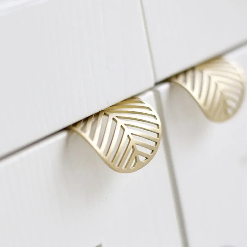 New Leaf-shaped Modern Furniture Drawer Brass Handles Furniture Wardrobe Drawer Knob Brass Door Handles Wholesale annizon.com