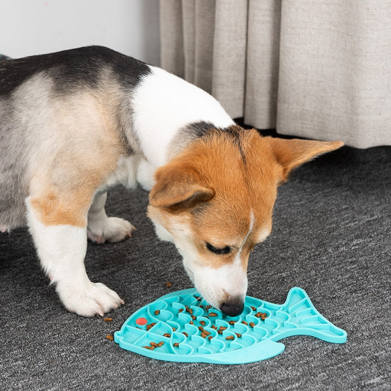 Fish Shape Silicone Bowl Dog Lick Mat Slow Feeding Food Bowl For Small Medium Dogs Puppy Cat Treat Feeder Dispenser Pet Supplies