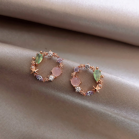 Small Qingxin Bi Qing Green Small Circle Earrings Female 925 Silver Needle Walker Corrugated Early Earrings Coronia Sens