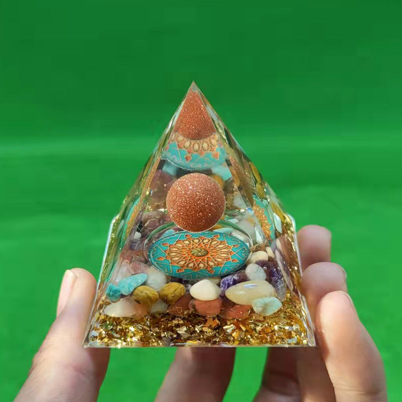 Crystal Ball Pyramid 5Cm 6Cm 8Cm 10Cm Crystal Crushed Stone Drop Glue Resin Home Handmade Decoration