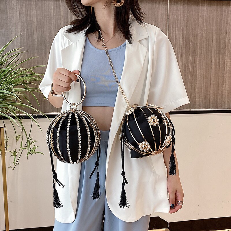 Luxurious Diamond Pearl Flower Metal Ball Women Party Evening Bag Ladies Pueses and Handbags Crossbody Chain Bag Designer Bag