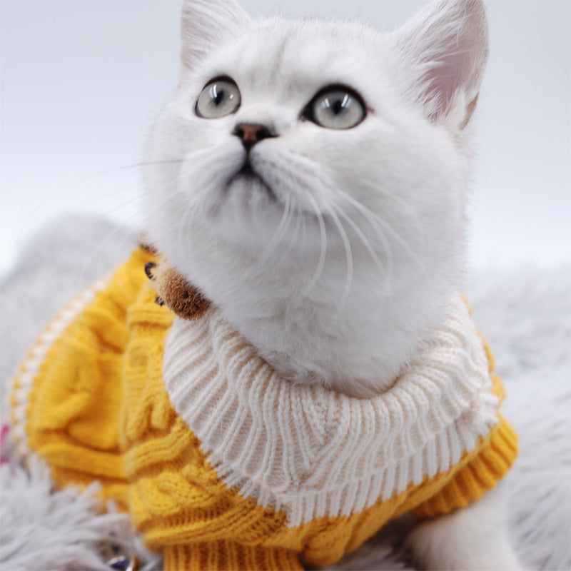 Dog Clothes Autumn And Winter Pet Clothes Dog Clothes Sweet Button Sweater Teddy Cat Clothes