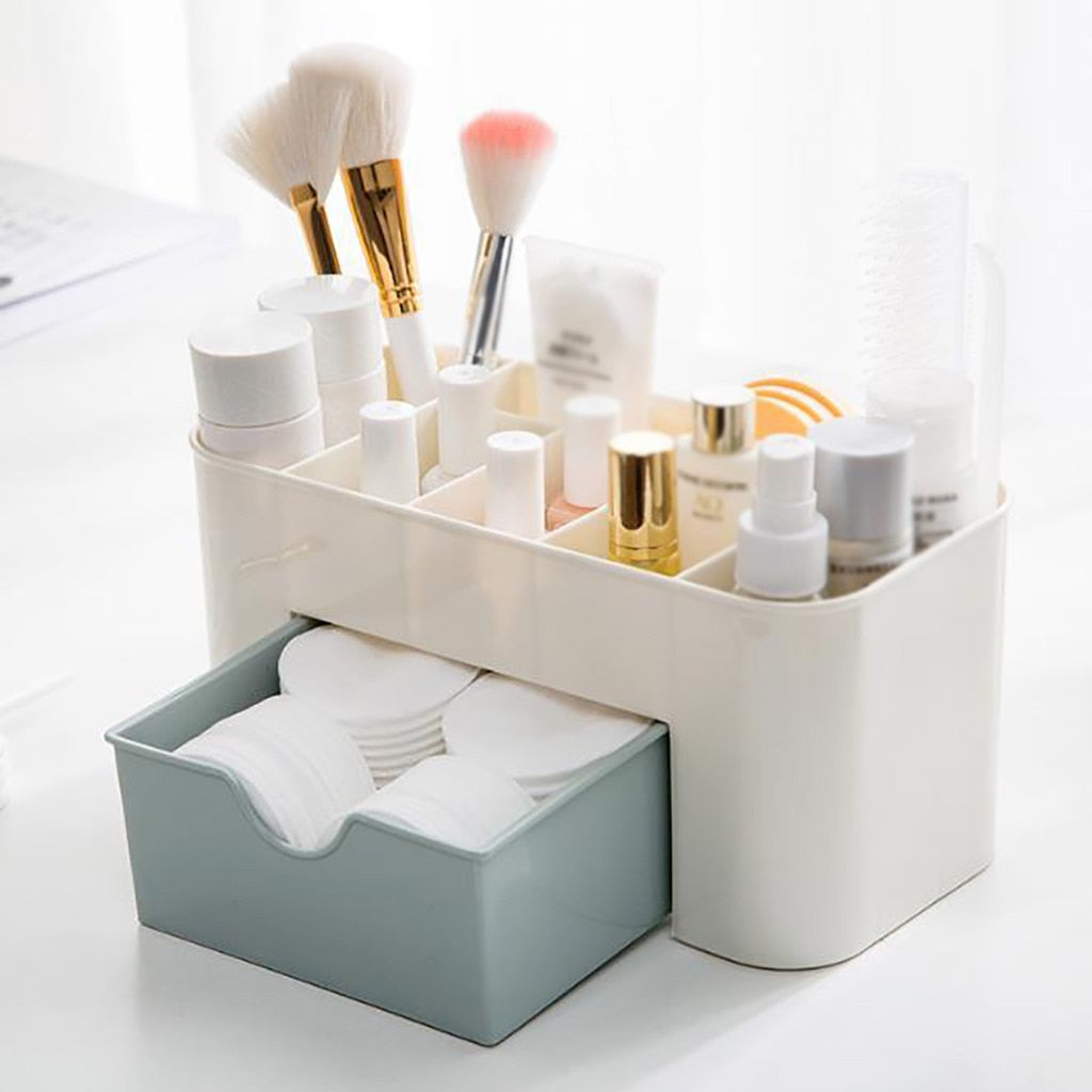 portable-makeup-organizer.jpg